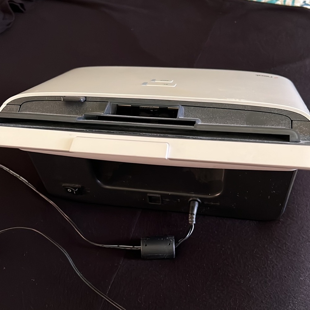 Neat Desktop Document Scanner - Picture 2 of 5